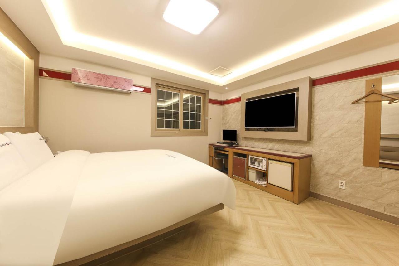 Sugar Hotel Кёнджу Экстерьер фото