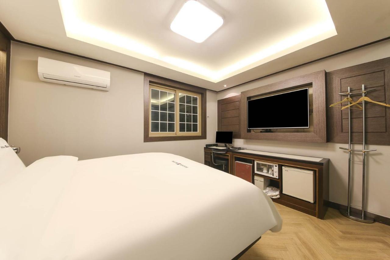Sugar Hotel Кёнджу Экстерьер фото