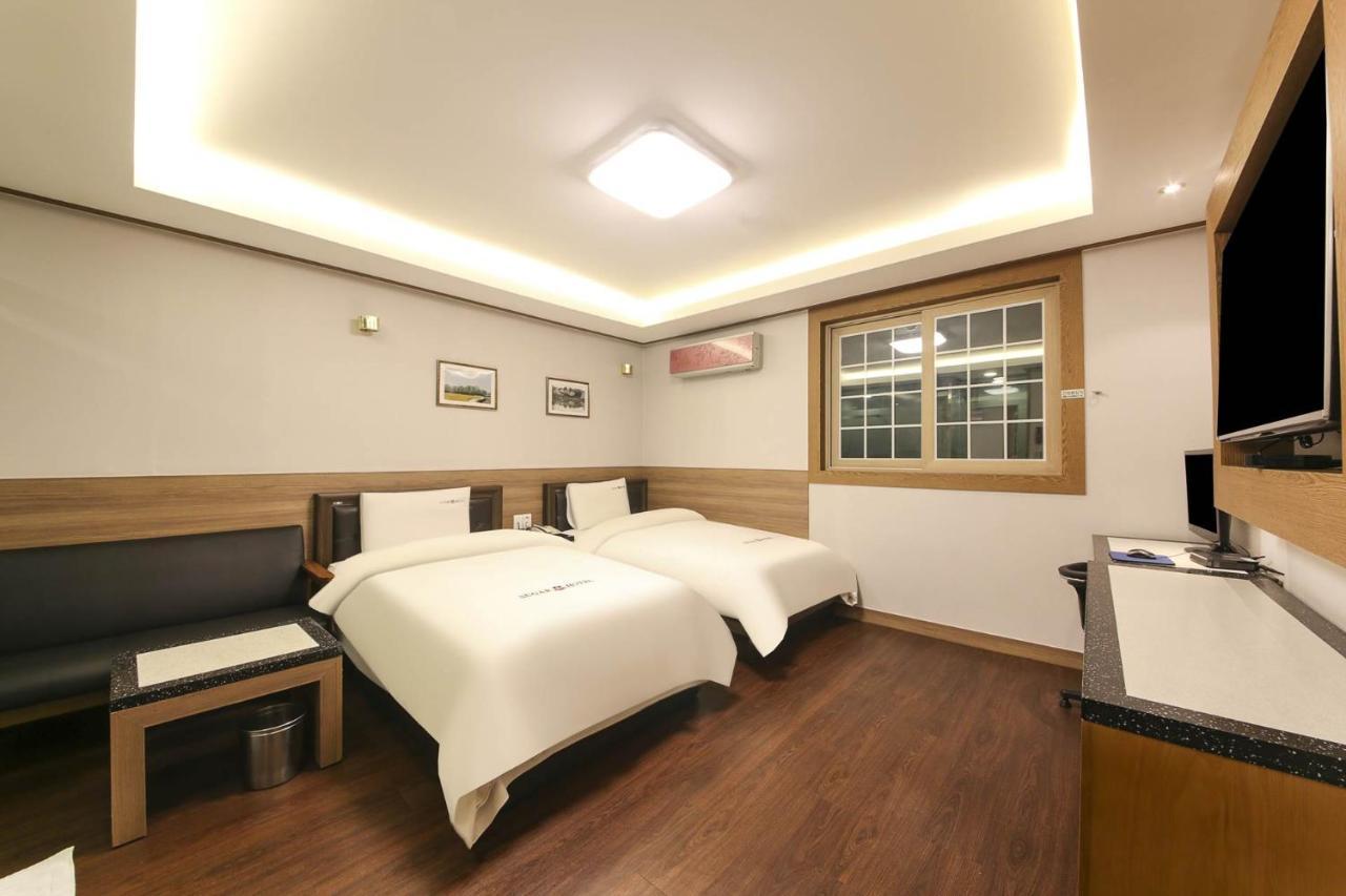 Sugar Hotel Кёнджу Экстерьер фото