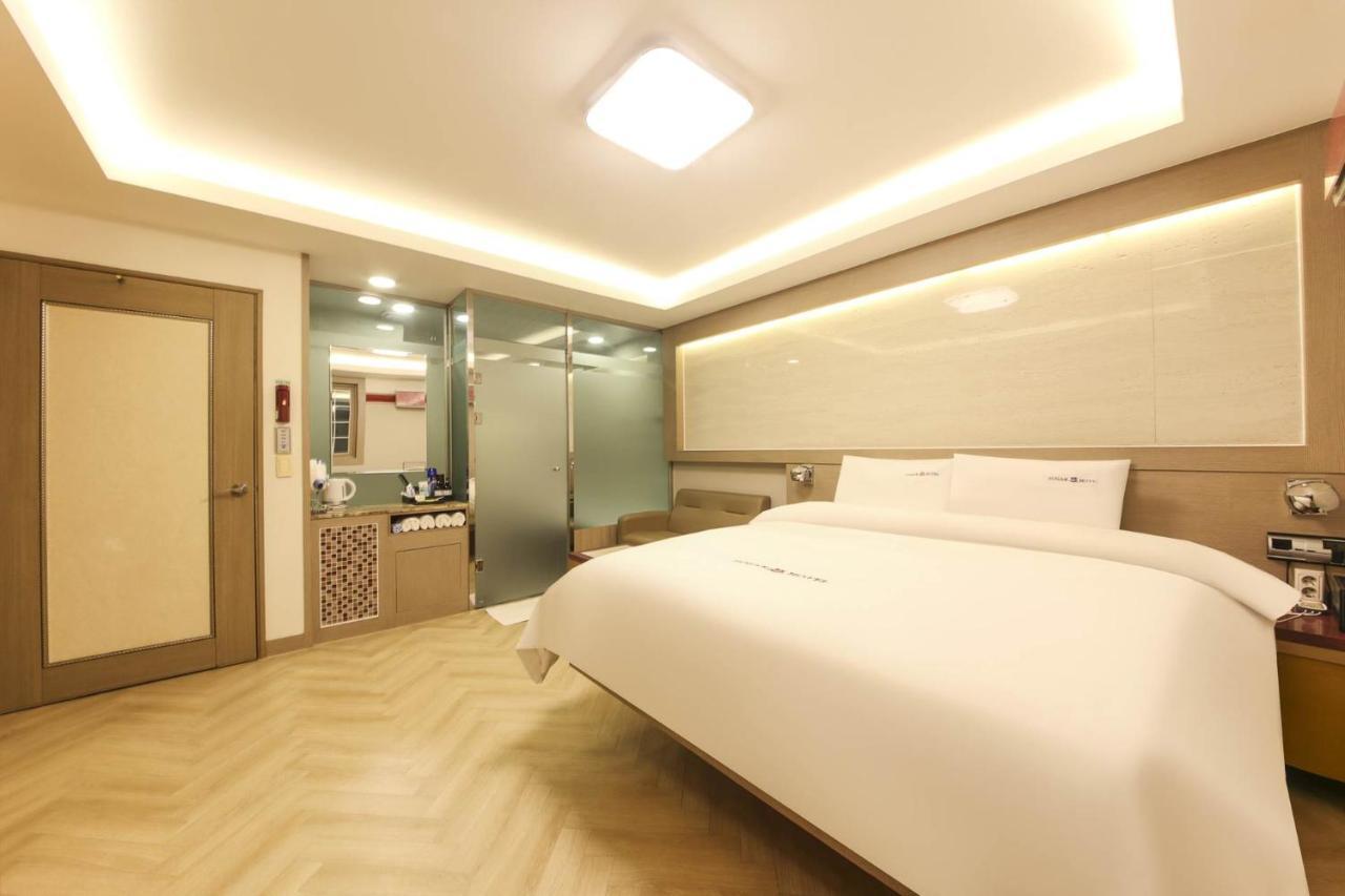 Sugar Hotel Кёнджу Экстерьер фото